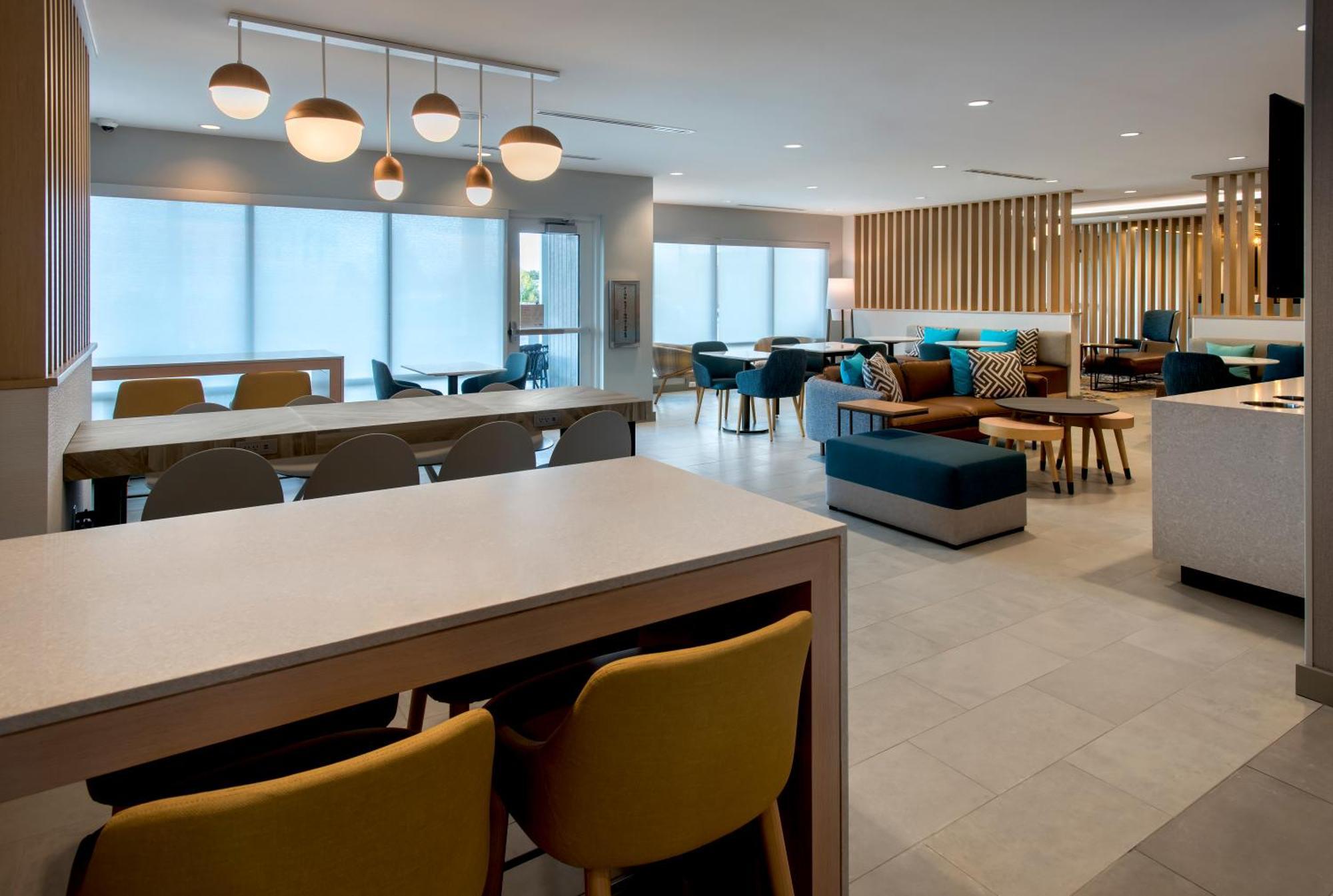 Towneplace Suites Portland Airport Me South Portland Exteriér fotografie